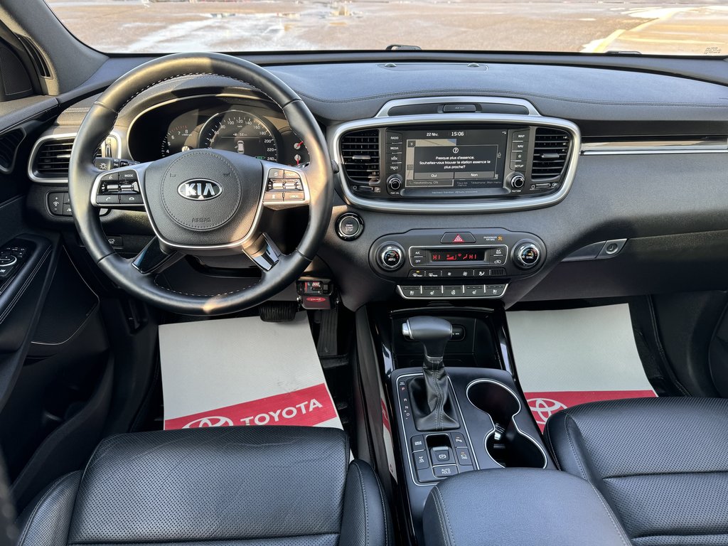 2020  Sorento SX V6 AWD 7PASS PANROOF ONE OWNER LEATHER NAV MAGS in Hawkesbury, Ontario - 12 - w1024h768px