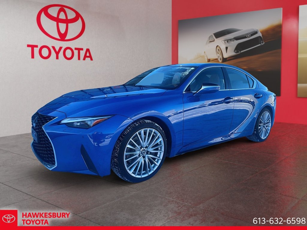 Lexus IS 300 2023 à Hawkesbury, Ontario - 1 - w1024h768px
