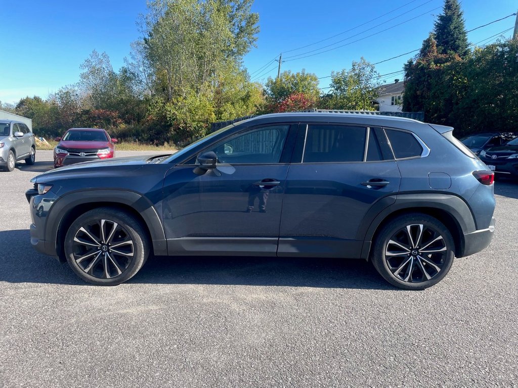 2023 Mazda CX-50 GT in Hawkesbury, Ontario - 2 - w1024h768px