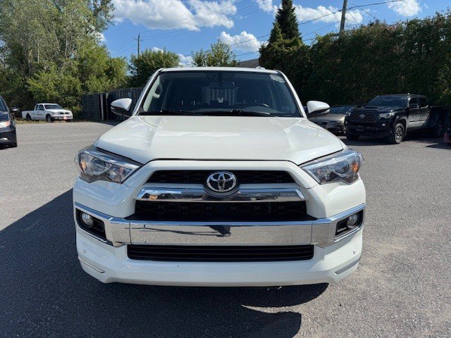 2016 Toyota 4Runner Limited in Hawkesbury, Ontario - 2 - w1024h768px