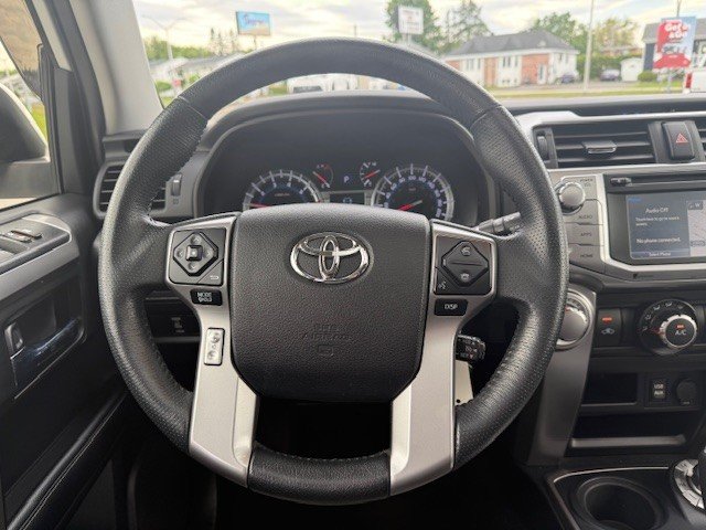 Toyota 4Runner SR5 2019 à Hawkesbury, Ontario - 9 - w1024h768px