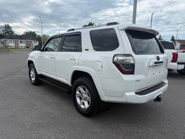 Toyota 4Runner SR5 2019 à Hawkesbury, Ontario - 3 - w1024h768px