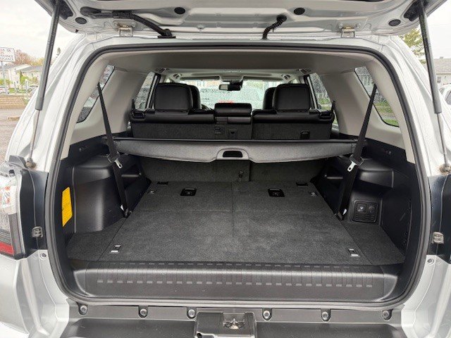 Toyota 4Runner SR5 2022 à Hawkesbury, Ontario - 6 - w1024h768px