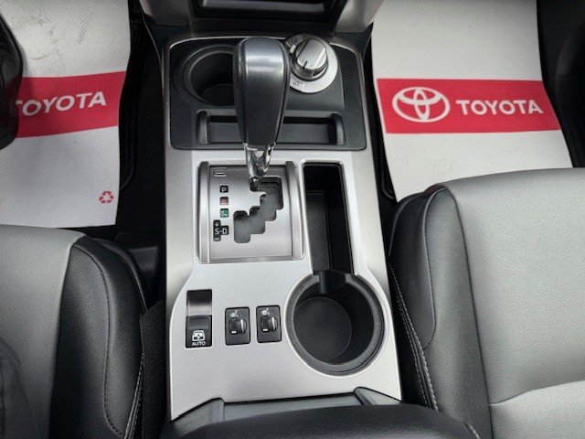 Toyota 4Runner SR5 2022 à Hawkesbury, Ontario - 13 - w1024h768px
