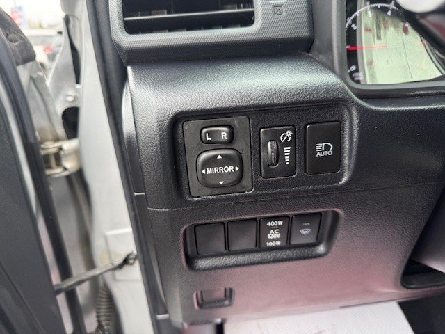 Toyota 4Runner SR5 2022 à Hawkesbury, Ontario - 11 - w1024h768px