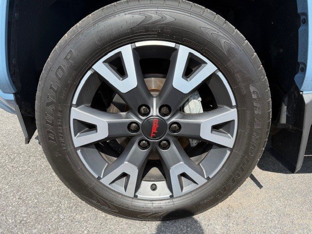 2025 Toyota 4Runner TRD SPORT in Hawkesbury, Ontario - 7 - w1024h768px