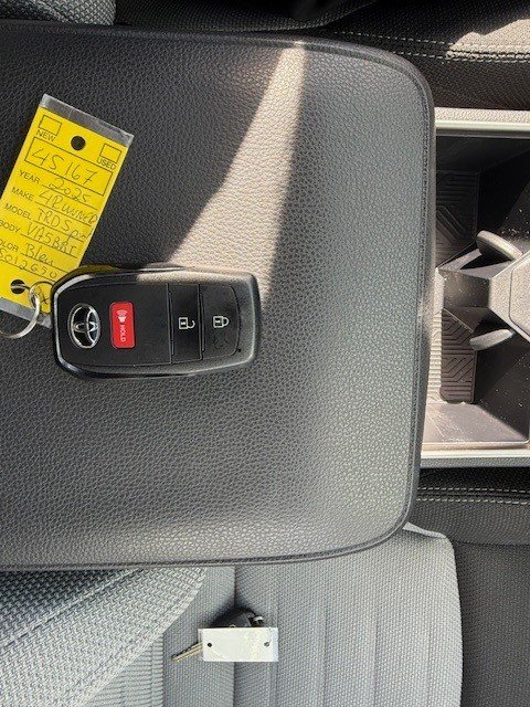 2025 Toyota 4Runner TRD SPORT in Hawkesbury, Ontario - 19 - w1024h768px