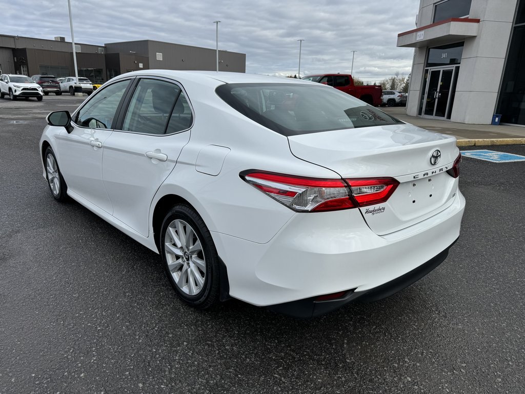 Camry LE ONE OWNER LOW KM 18038 WOW TOYOTA CERTIFIED MAG 2020 à Hawkesbury, Ontario - 3 - w1024h768px