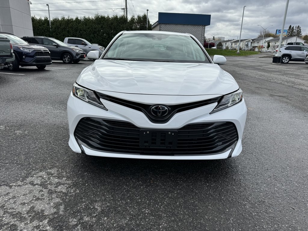 2020  Camry LE ONE OWNER LOW KM 18038 WOW TOYOTA CERTIFIED MAG in Hawkesbury, Ontario - 6 - w1024h768px