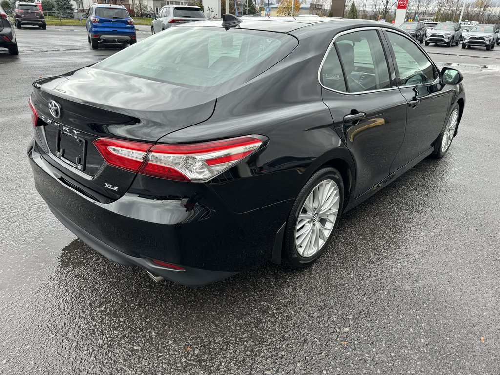 Camry XLE 4CYL NAVIGATION LEATHER LOW KM MAGS SUNROOF 2020 à Hawkesbury, Ontario - 4 - w1024h768px