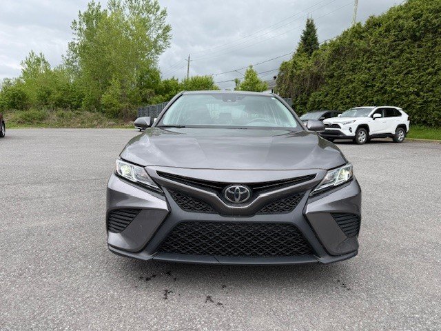 Toyota Camry SE 2020 à Hawkesbury, Ontario - 2 - w1024h768px