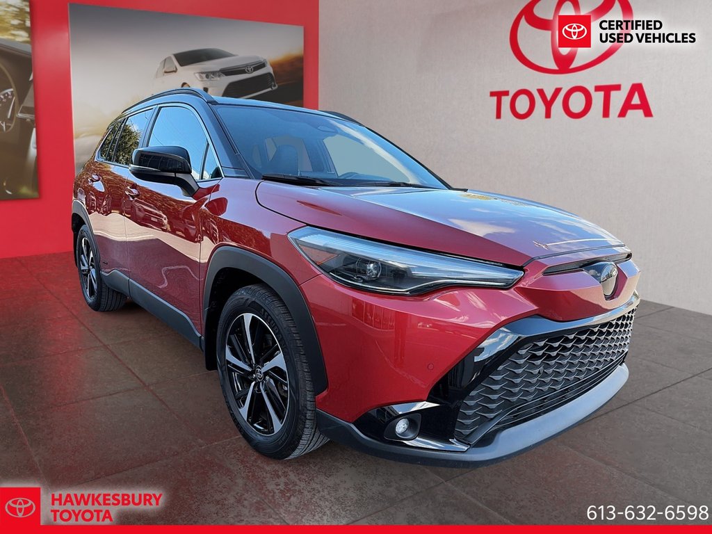 Toyota Corolla Cross Hybrid XSE 2023 à Hawkesbury, Ontario - 3 - w1024h768px