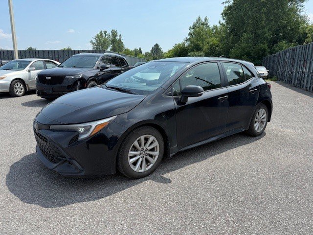 2023 Toyota Corolla Hatchback SE Plus in Hawkesbury, Ontario - 1 - w1024h768px
