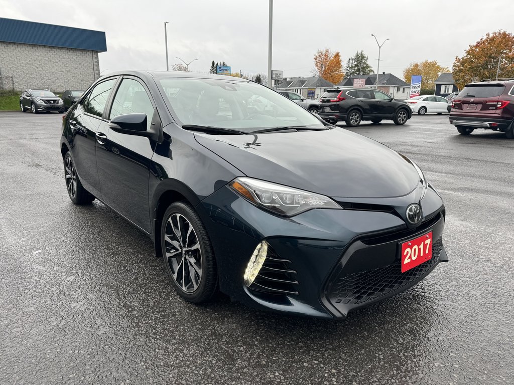 Corolla XSE LEATHER NAVIGATION MAGS  ELEC SEATS 2017 à Hawkesbury, Ontario - 5 - w1024h768px