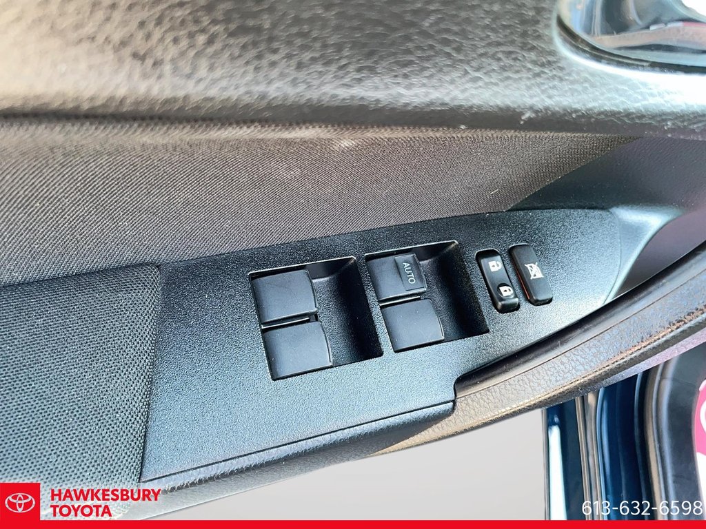 2019 Toyota Corolla LE AUTOMATIQUE in Hawkesbury, Ontario - 13 - w1024h768px