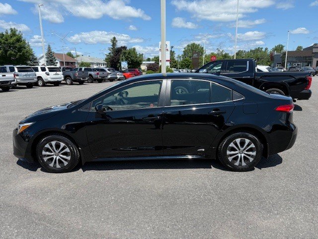 Toyota Corolla Hybride LE AWD 2023 à Hawkesbury, Ontario - 7 - w1024h768px