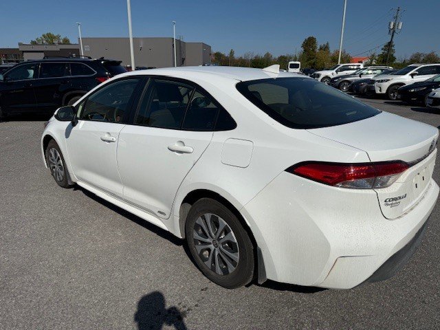 2023 Toyota Corolla Hybride LE AWD in Hawkesbury, Ontario - 3 - w1024h768px