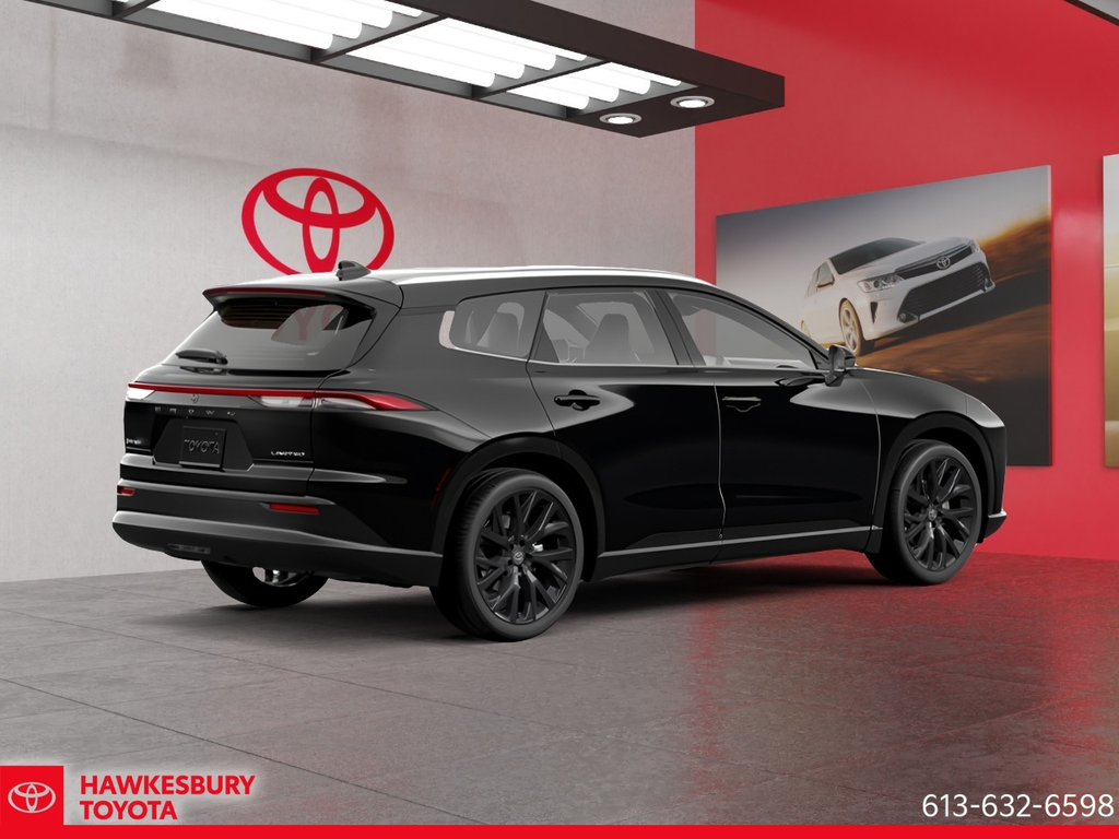 2025 Toyota Crown Signia Limited in Hawkesbury, Ontario - 3 - w1024h768px