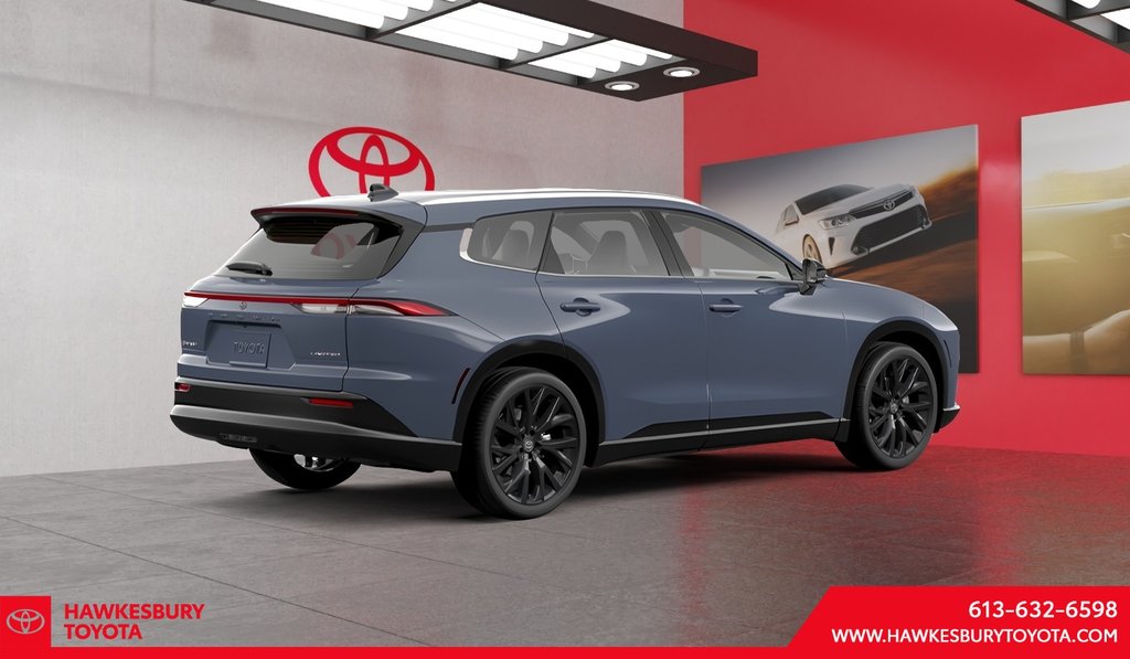 2026 Toyota Crown Signia Limited in Hawkesbury, Ontario - 3 - w1024h768px