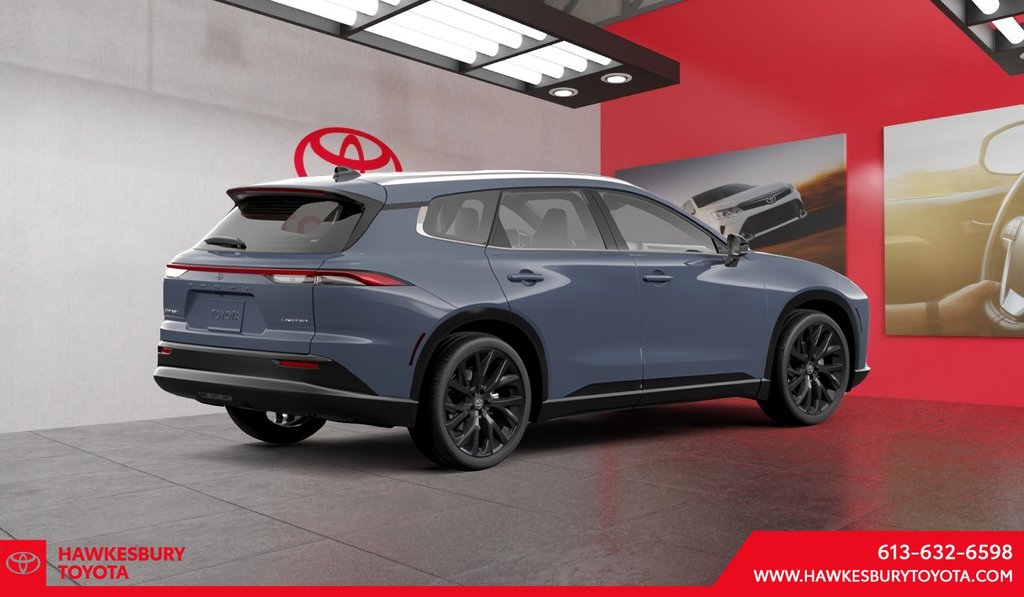 2026 Toyota Crown Signia Limited in Hawkesbury, Ontario - 3 - w1024h768px