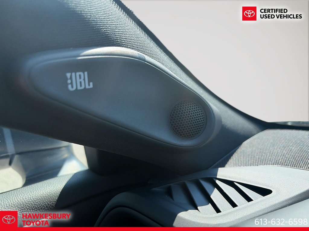 2023 Toyota Crown LIMITED CUIR AUDIO JBL in Hawkesbury, Ontario - 20 - w1024h768px