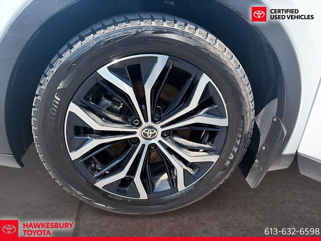 2023 Toyota Crown LIMITED CUIR AUDIO JBL in Hawkesbury, Ontario - 10 - w1024h768px