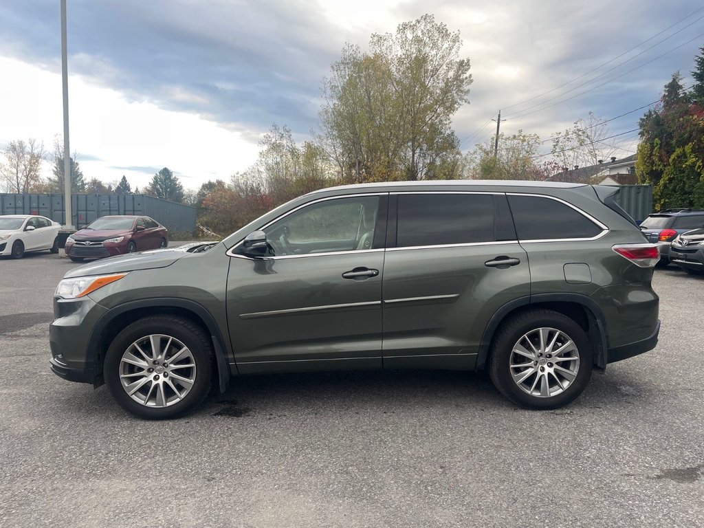 2014 Toyota Highlander XLE in Hawkesbury, Ontario - 2 - w1024h768px