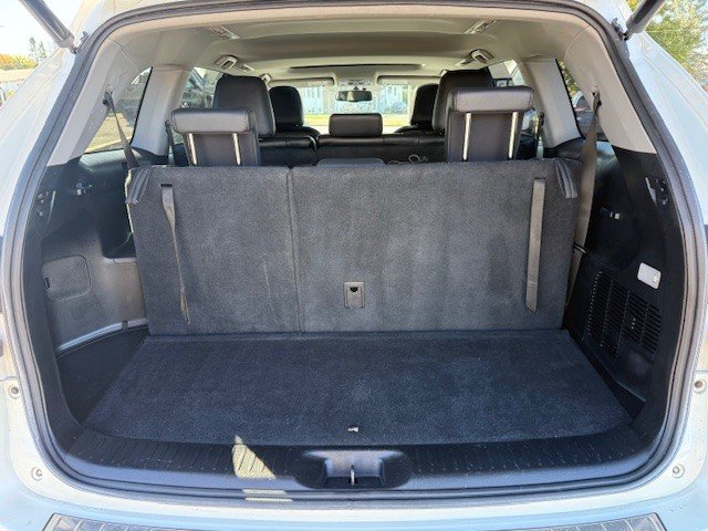 2015 Toyota Highlander XLE in Hawkesbury, Ontario - 6 - w1024h768px