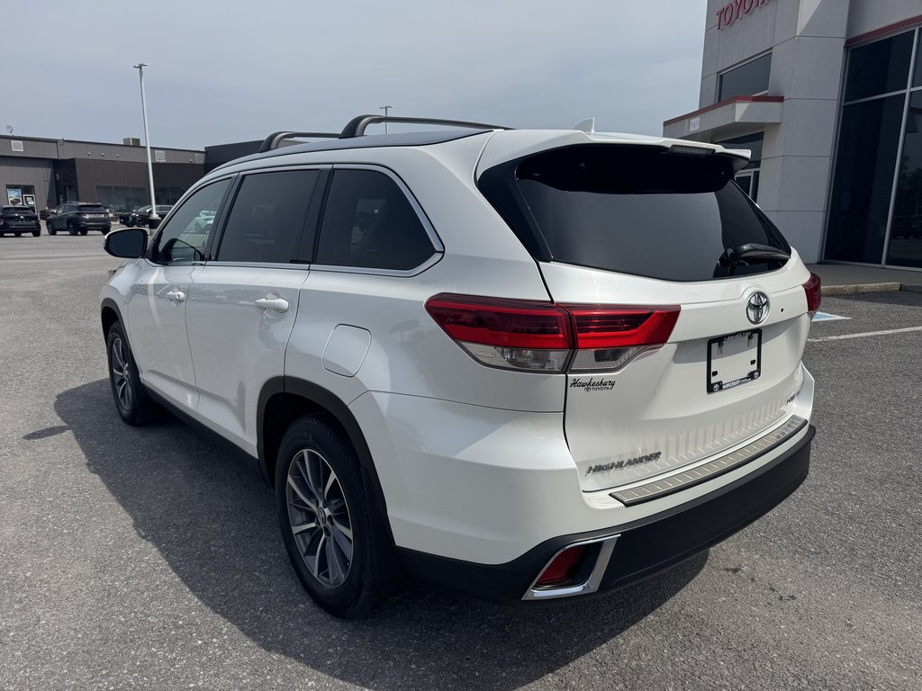 2019  Highlander XLE in Hawkesbury, Ontario - 3 - w1024h768px