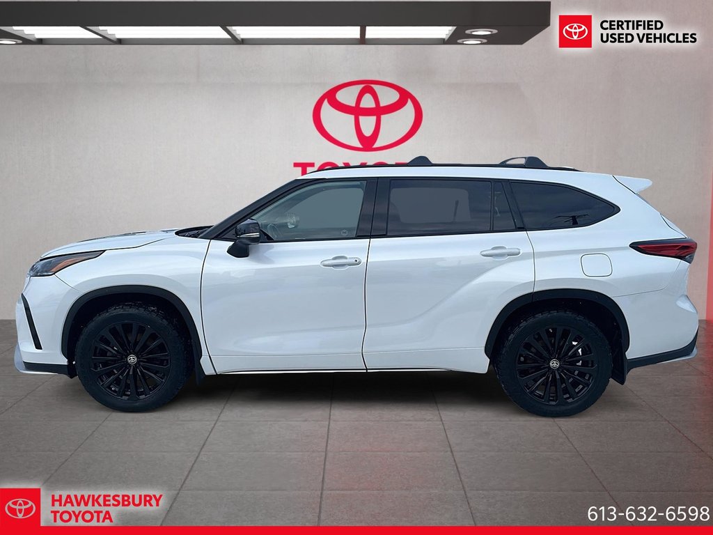 Toyota Highlander XSE AWD INTERIEUR ROUGE 2023 à Hawkesbury, Ontario - 7 - w1024h768px