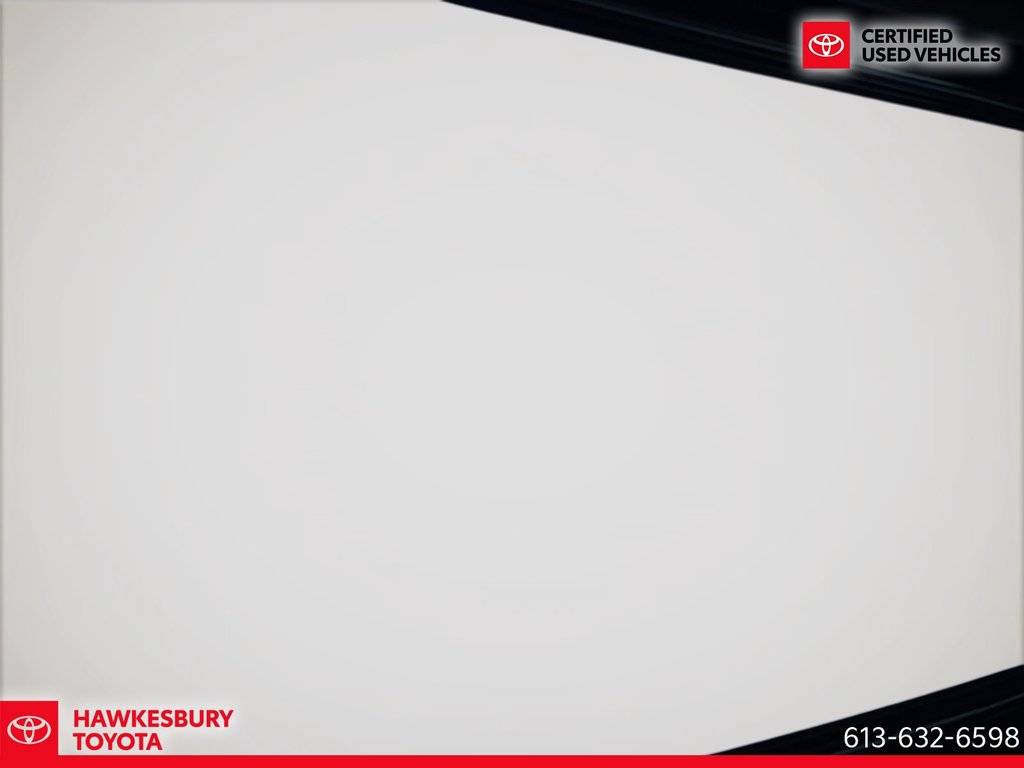 Toyota Highlander XSE AWD INTERIEUR ROUGE 2023 à Hawkesbury, Ontario - 19 - w1024h768px