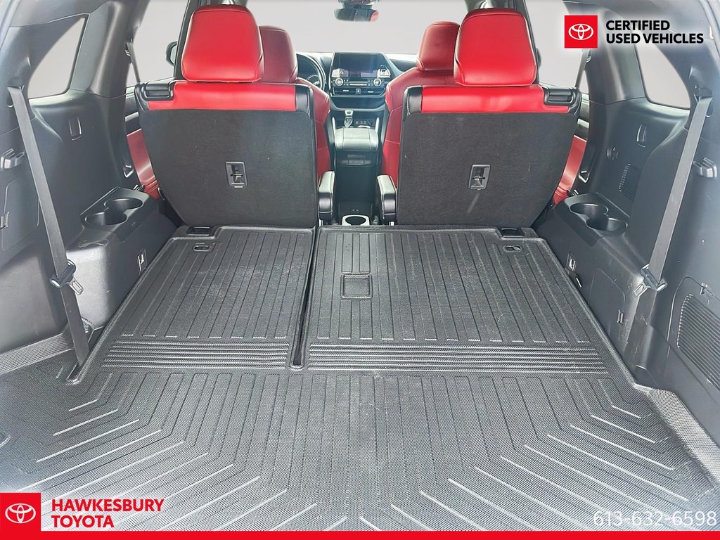 Toyota Highlander XSE AWD INTERIEUR ROUGE 2023 à Hawkesbury, Ontario - 9 - w1024h768px