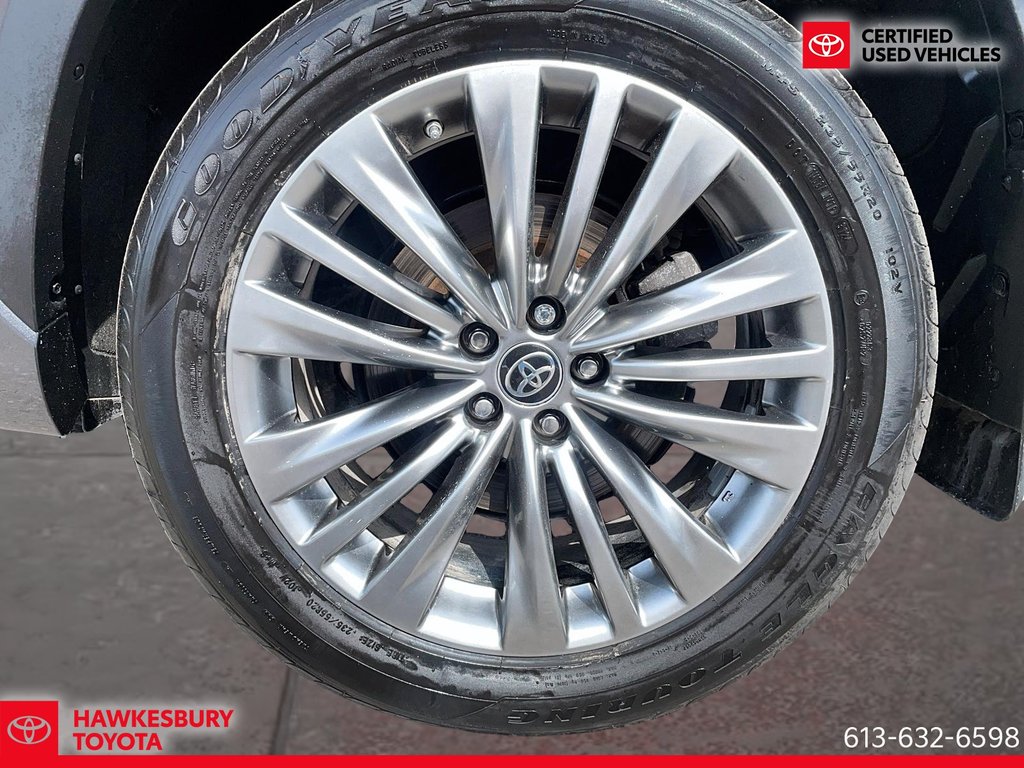 Toyota Highlander Hybrid LIMITED 2023 à Hawkesbury, Ontario - 11 - w1024h768px