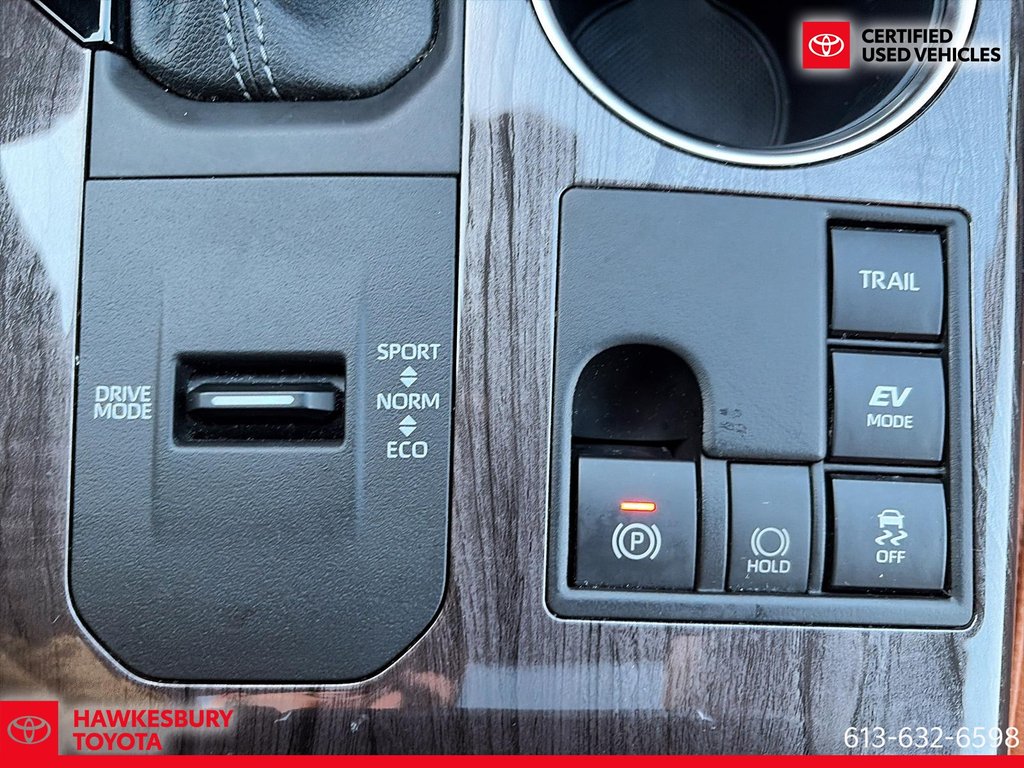 Toyota Highlander Hybrid Limited PLATINUM 2023 à Hawkesbury, Ontario - 13 - w1024h768px