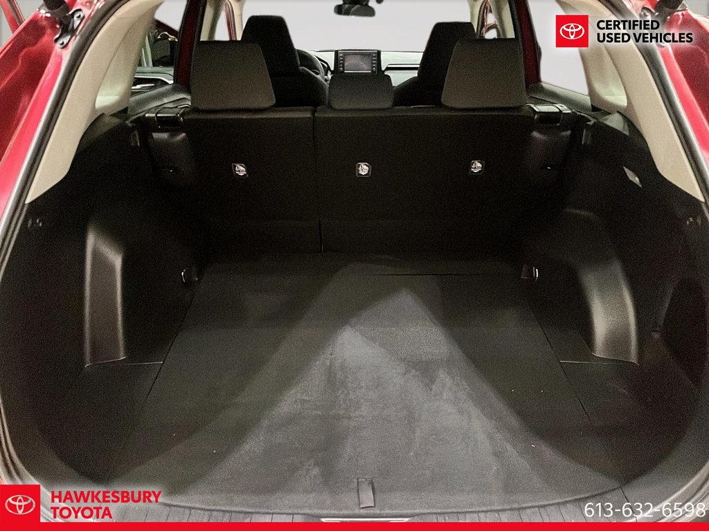 2021 Toyota RAV4 Hybrid XLE in Hawkesbury, Ontario - 17 - w1024h768px
