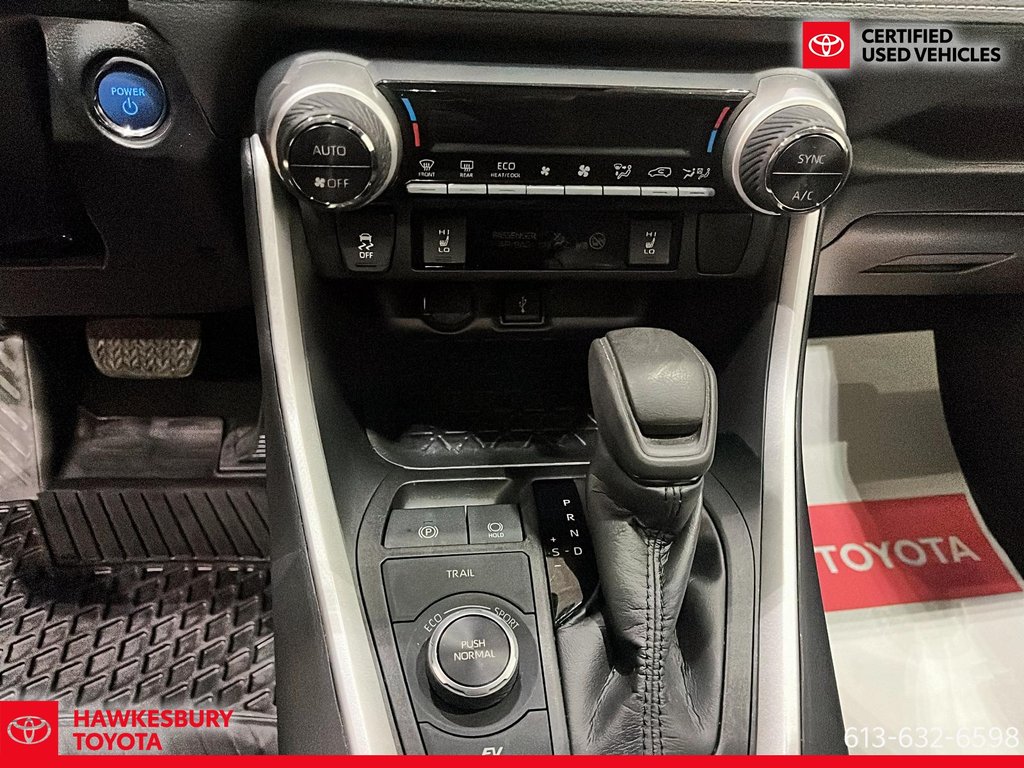 2021 Toyota RAV4 Hybrid XLE in Hawkesbury, Ontario - 14 - w1024h768px