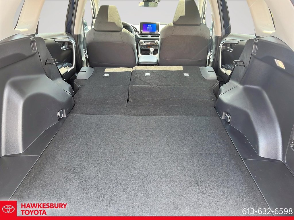 2023 Toyota RAV4 Hybrid HYBRID XLE AWD in Hawkesbury, Ontario - 10 - w1024h768px