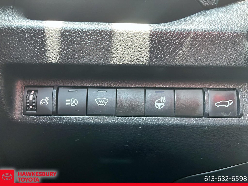 2023 Toyota RAV4 Hybrid HYBRID XLE AWD in Hawkesbury, Ontario - 19 - w1024h768px
