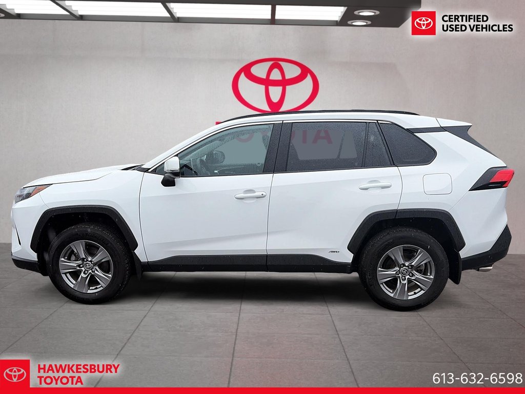 2024 Toyota RAV4 Hybrid HYBRID XLE AWD in Hawkesbury, Ontario - 8 - w1024h768px