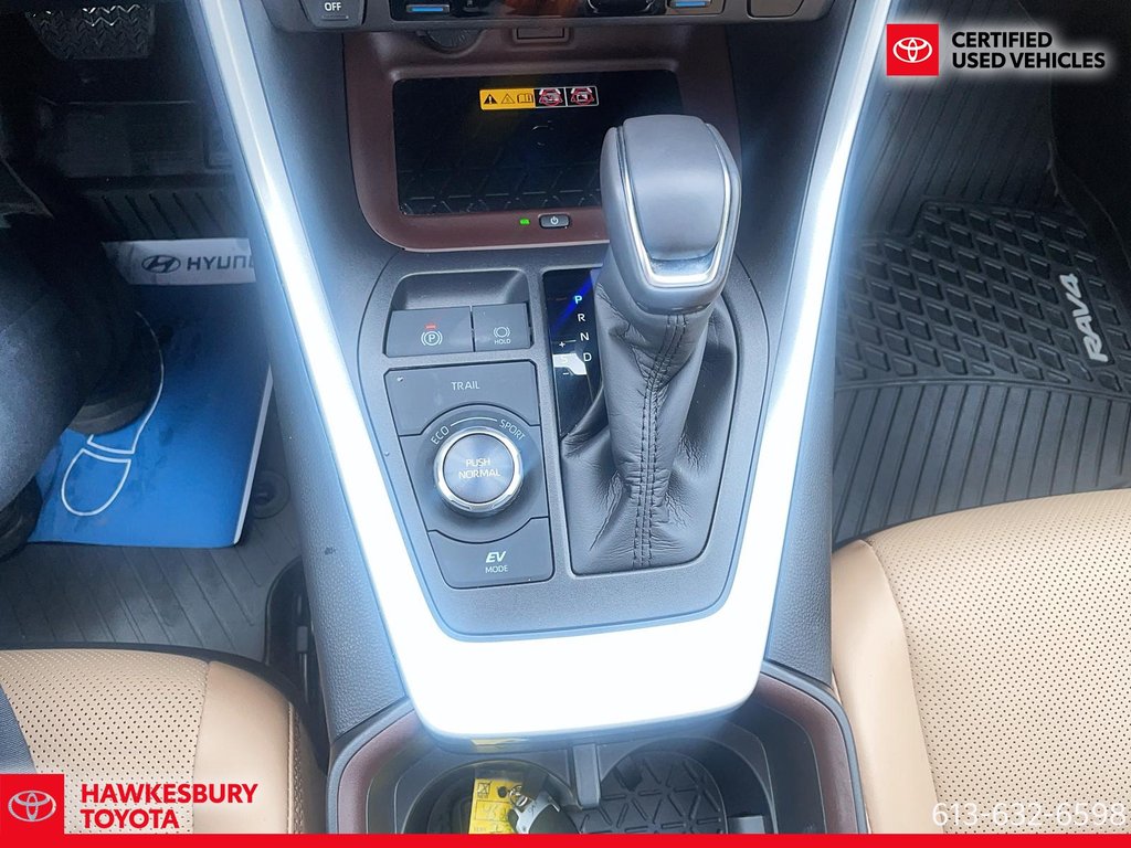 2025 Toyota RAV4 Hybrid LIMITED in Hawkesbury, Ontario - 18 - w1024h768px