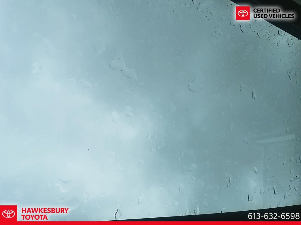 2025 Toyota RAV4 Hybrid LIMITED in Hawkesbury, Ontario - 19 - w1024h768px