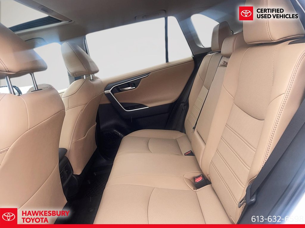 2025 Toyota RAV4 Hybrid LIMITED in Hawkesbury, Ontario - 12 - w1024h768px