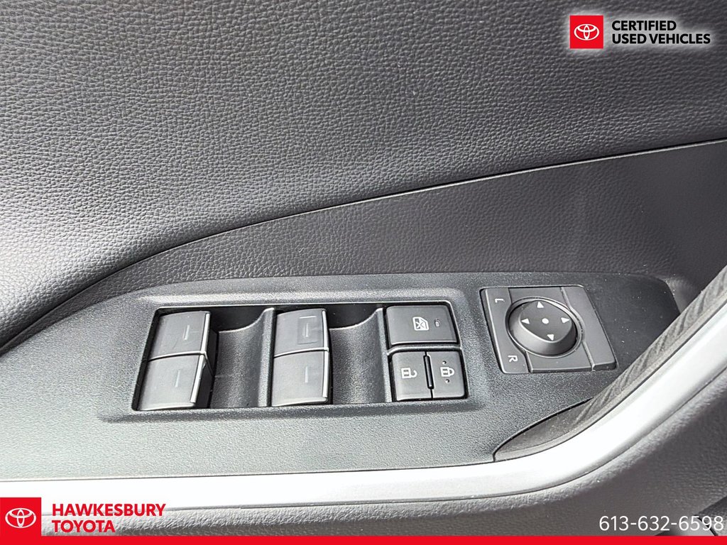 2025 Toyota RAV4 Hybrid Hybrid XSE AWD in Hawkesbury, Ontario - 14 - w1024h768px