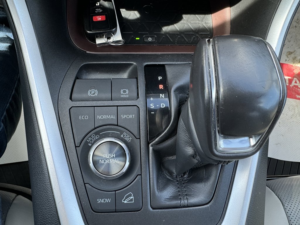 RAV4 LIMITED AWD ONE OWNER LEATHER NAV ROOF MAGS 2019 à Hawkesbury, Ontario - 17 - w1024h768px
