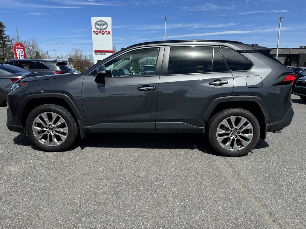 2019  RAV4 LIMITED AWD ONE OWNER LEATHER NAV ROOF MAGS in Hawkesbury, Ontario - 2 - w1024h768px