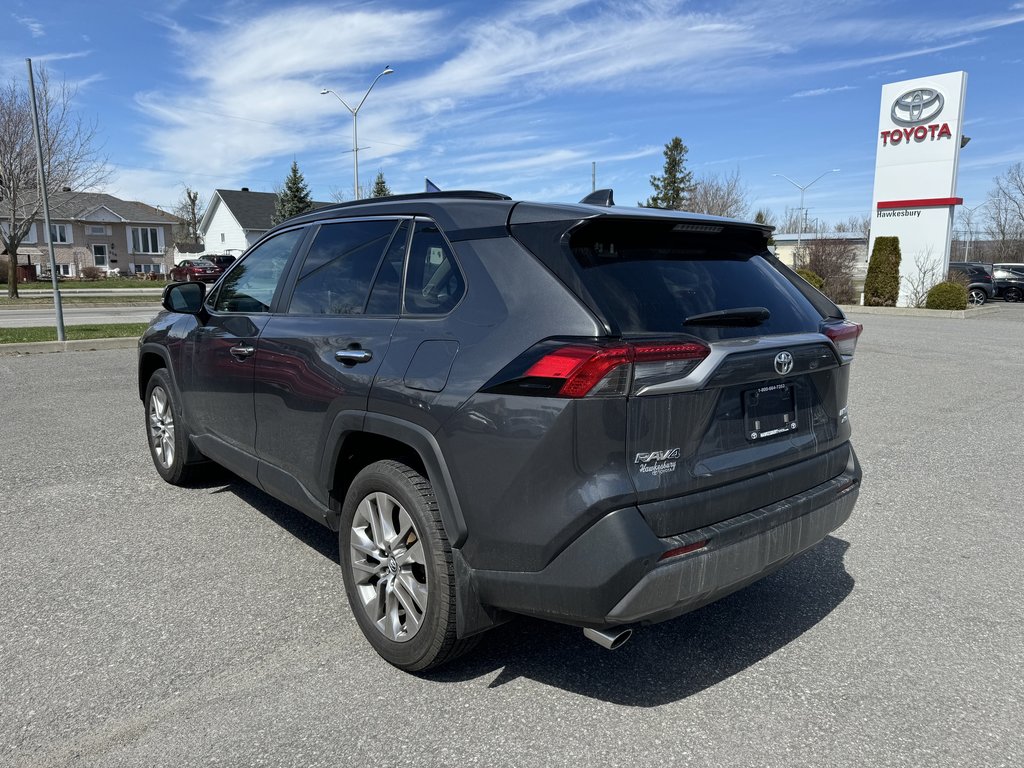2019  RAV4 LIMITED AWD ONE OWNER LEATHER NAV ROOF MAGS in Hawkesbury, Ontario - 3 - w1024h768px