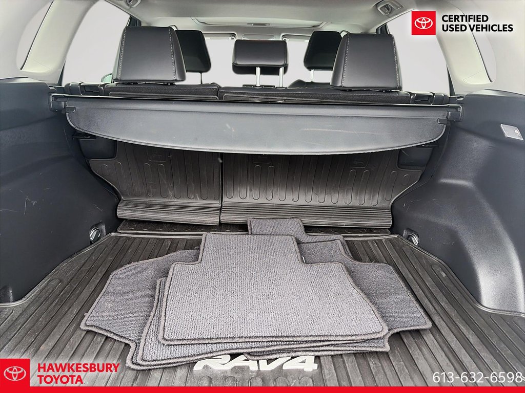 2019 Toyota RAV4 Hybrid LIMITED in Hawkesbury, Ontario - 9 - w1024h768px