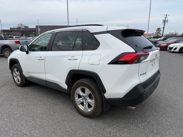 2020 Toyota RAV4 XLE in Hawkesbury, Ontario - 3 - w1024h768px