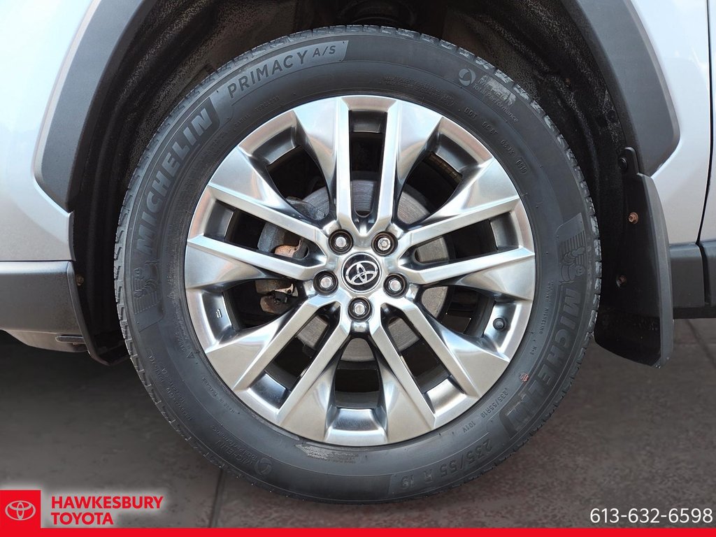 Toyota RAV4 XLE PREMIUM 2020 à Hawkesbury, Ontario - 10 - w1024h768px