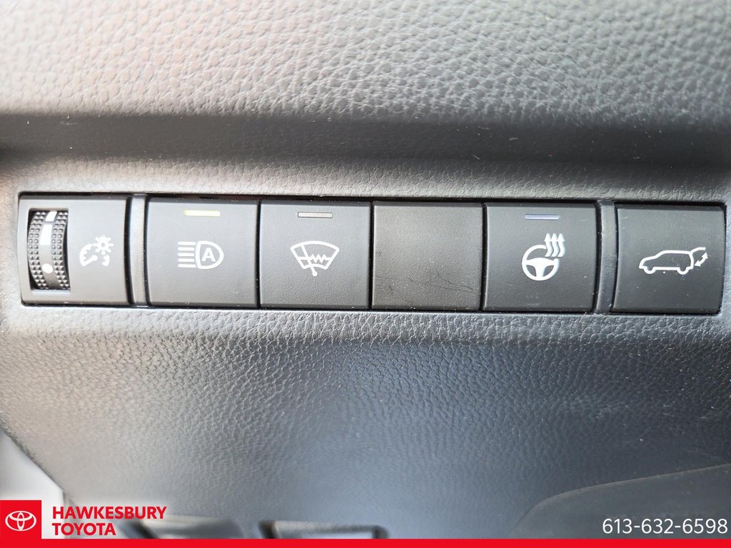 Toyota RAV4 XLE PREMIUM 2020 à Hawkesbury, Ontario - 18 - w1024h768px